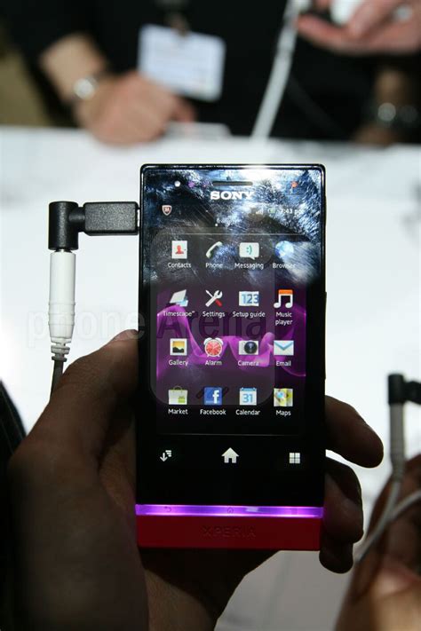 Sony Xperia U Hands On Review Phonearena