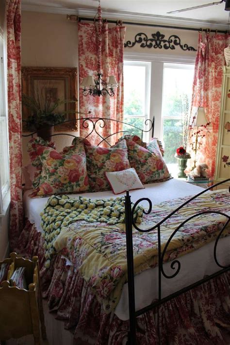 Trend Cottage Style Bedroom Designs Viral