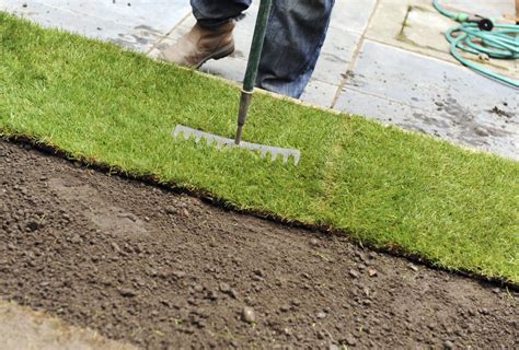 How to connect turf seams: 3 DIY Artificial Lawn Installation Tips | Artificial Grass ...