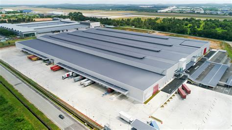 Bmw customer service center in mumbai. BMW Group opens new Regional Parts Distribution Centre in ...
