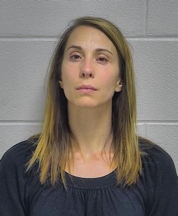 Married Choir Teacher Haley Reed Arrested For Playing With A Student