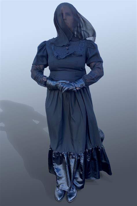 Victorian Mourning Dress First Scene Nzs Largest Prop And Costume