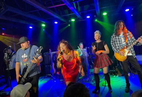90s Tribute Band Flannel 101 At Soho The Santa Barbara Independent