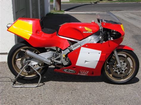New reproduction gt750j gauge shells. Honda Race Bikes | Classic Motorbikes