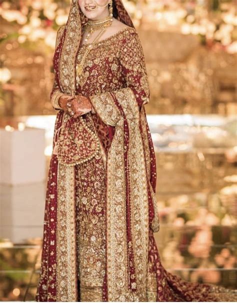 barat bride wearing dr haroon pakistani bridal dresses beautiful pakistani dresses bridal