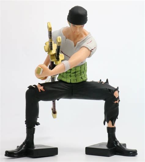 One Piece Roronoa Zoro 17cm Pvc Action Figure 3018 Children