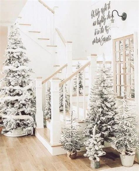 40 Lovely Winter Wonderland Home Decoration Ideas Look Beautiful In