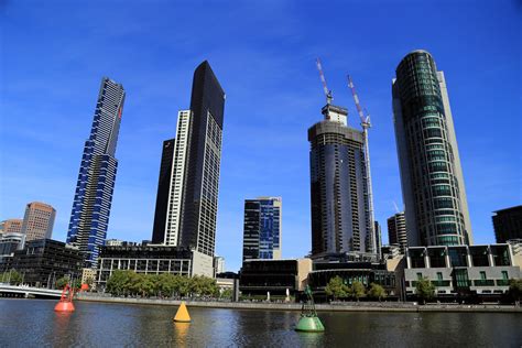 Southbank Vistas — Melbourne's Waterfront Precincts