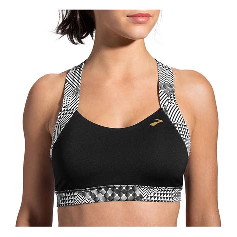 The Ultimate List of Sports Bras for Large Busts (cups C-K ...