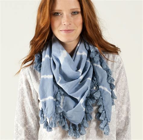 Scarf It Up 12 Stylish Ways To Wear Scarf This Winter Her Beauty