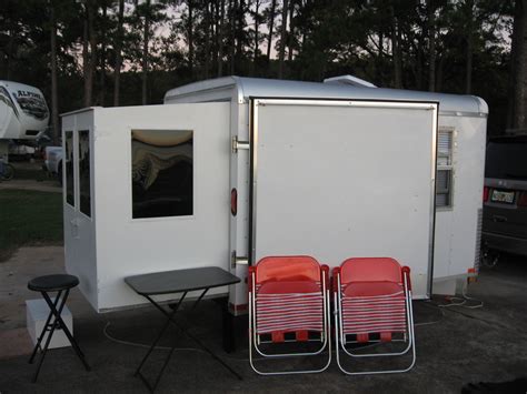 Utility Trailercamper With Slide Out