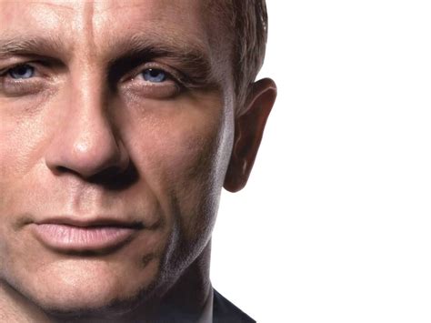 Daniel Faces Craig James Background Bond 720p White Hd Wallpaper