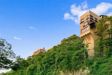 Hudson River Cliff House Top Ten Real Estate Deals