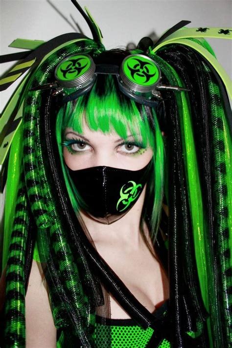 Pin By Torie Bono On Cybergoth In 2020 With Images Cybergoth