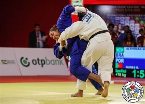 Rochele jesus nunes (born 19 june 1989) is a heavyweight judoka from brazil. Judoca portuguesa Rochele Nunes ganha bronze no Brasil ...