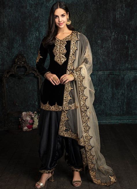 Black And Gold Embroidered Velvet Punjabi Suit Pakistani Dress Design