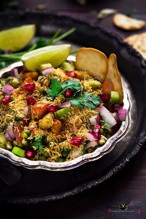 Maybe you would like to learn more about one of these? Sprouted Moong Bhel Recipe - Binjal's VEG Kitchen | Recept