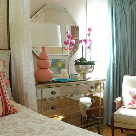 Your bedroom is one of the most personal spaces in your home. 10 Inexpensive Ways to Create Luxurious and Expensive ...