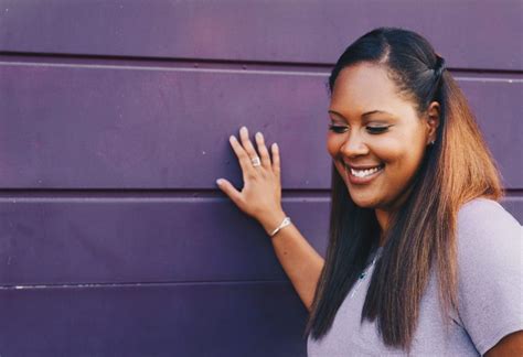 Water does not tend to be moisturizing to the hair as i understand. What's the Difference between Moisturizing Oils vs ...