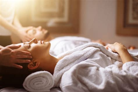 Specialty Facials Massage Anti Aging Treatments Body Scrub Couples