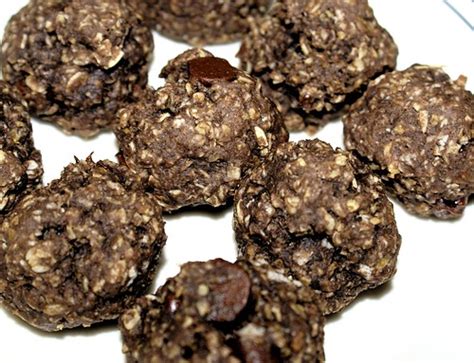 All purpose flour, tahini, soy sauce, black sesame seeds, garlic powder. CALORIES IN ONE CUP FLOUR : CALORIES IN ONE - 2000 CALORIE DIABETIC DIET MEAL PLAN