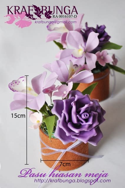 Clay flowers by Krafbunga: Pasu hiasan meja bunga ros ungu ...