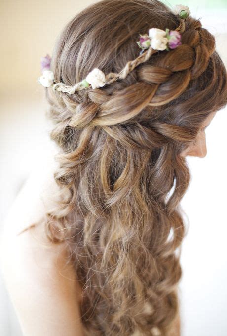 22 beautiful wedding hairstyles for curly hair styles weekly