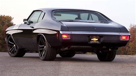 What size engines did a chevrolet chevelle have? 1970 Chevrolet Chevelle SS - YouTube