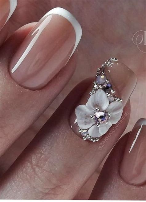 ¿ya estas aburrida de tener siempre las mismas estos son diseños de uñas faciles de hacer , puedes utilizar pequeñas tiras , delgadas o gruesas para. 35 Looks de Uñas para Boda Civil ¡Sencillas, Elegantes o ...