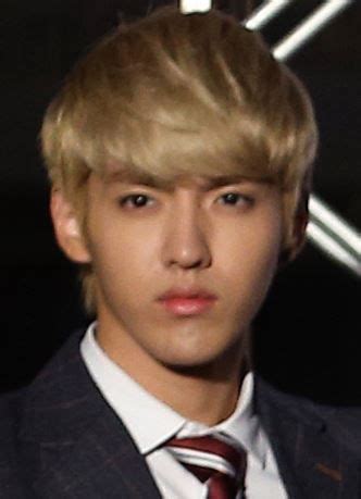 Крис / kris / 크리스. Who is Kris Wu dating? Kris Wu girlfriend, wife