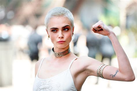 The first step in growing out your natural hair color, is simply that: Should I Shave My Head to Make My Hair Grow Back Healthier ...