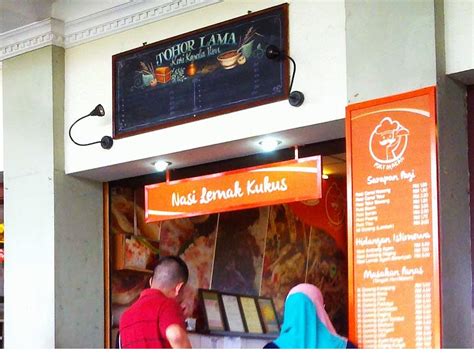 Tidak banyak sejarah tempat wisata pasuruan ini yang dapat diketahui. Melawat Tempat Menarik di Gelang Patah - Findbulous Travel