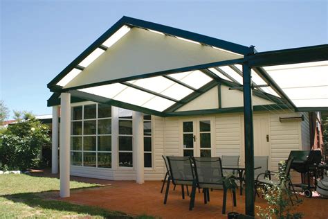 Our aluminum insulated panels help keep you cool in summer months and as well, warm in the wintertime. PITCHED ROOF - Carport and Verandah Wholesalers