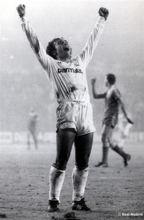 Si en 1987, a mis 6 años, me había impactado el gol de butragueño al cádiz en copa, el impacto se duplicó la temporada siguiente, en abril d. Hugo Sánchez Galería | fotos | Real Madrid CF