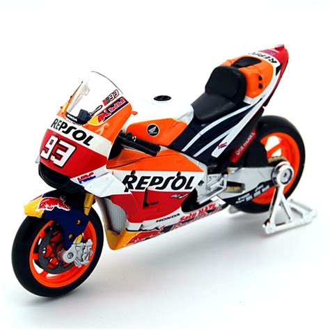 On the opening day of the gran premio di san marino e della riviera di rimini, repsol honda. Honda RC213V Repsol 93 Marc Marquez 2018 MotoGP 1:18