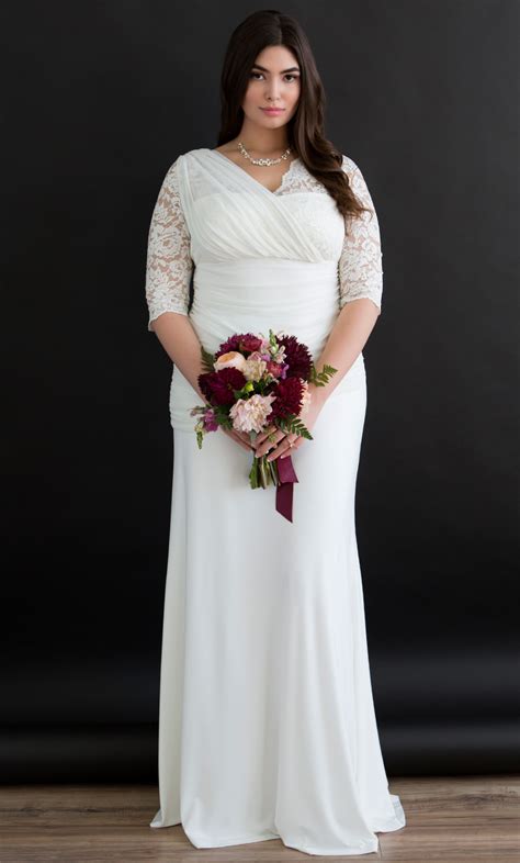 Plus Size Lace Wedding Gown Half Sleeve Wedding Gown