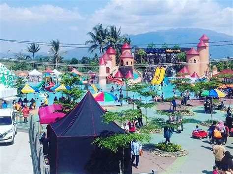 Konon kabarnya, sumber air panas di cipanas dapat mengobati berbagai penyakit kulit karena mengandung belerang yang. 40+ Trend Terbaru Tempat Wisata Ciawi - Cakrawala