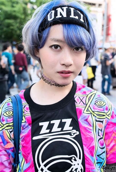 Short Blue Hair In Harajuku Japanese Fashion Harajuku Hairstyle