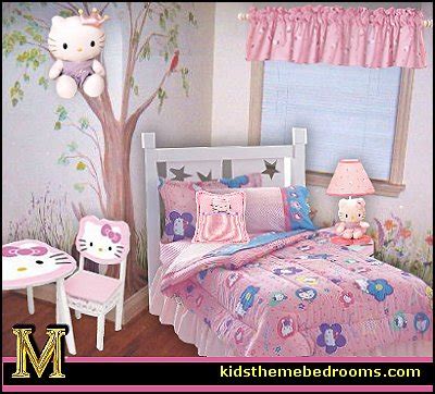 Hello kitty figurine, kittens, cat, piggy bank, copy space, representation. Decorating theme bedrooms - Maries Manor: Hello Kitty ...