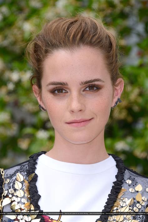 2017 The Circle Paris Photocall Emma Watson Hair Emma Watson