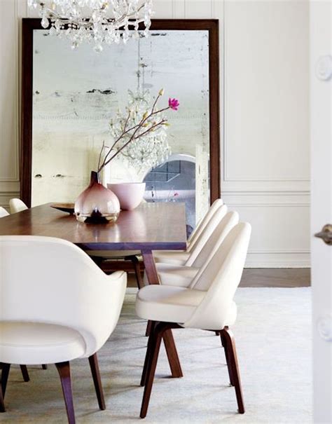 Glamorous Interior House Design With Cream Tons 8