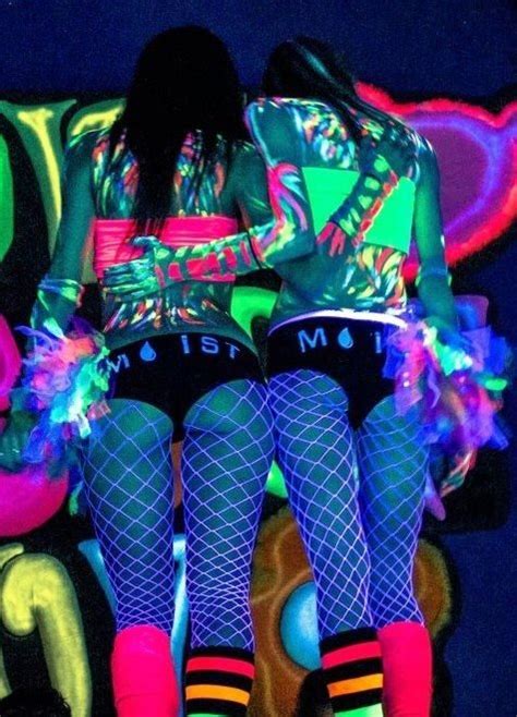 100 techno chicks steemit digital rave hottest russian dance party photos — steemit