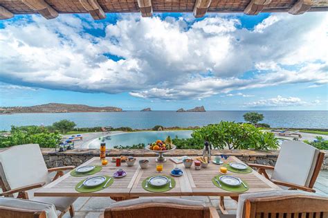 Transform Your Wellbeing in the Greek Islands: Rent a Luxury Villa with