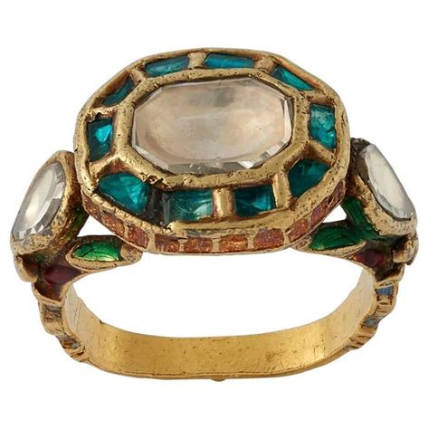 Antique Indian Gold Ring With Diamond And Emerald Ancient Jewelry