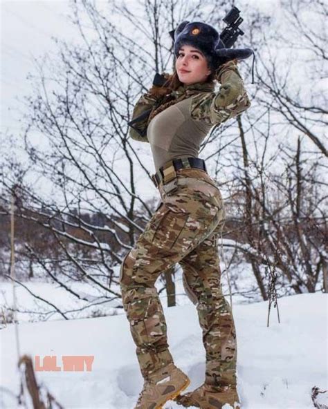 Top 20 Military Girls With Big Boobs Pics Sexiest Army Women Soldiers With Biggest Breasts Hd