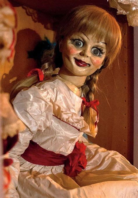 New Horror Movie Annabelle New Scary Doll Photo Released Pantalla