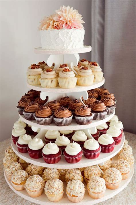 23 Absolutely Georgeous Wedding Cupcakes Cakes We Love Wedding Cakes Designs