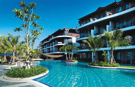 Set in ao nang beach, 2.4 km from pai plong beach, bed l villa offers accommodation with a restaurant, free private parking, an outdoor swimming pool and a shared lounge. Holiday Inn Resort Krabi, Ao Nang Beach | Krabi, Thailand ...
