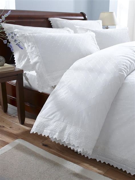 Balmoral Broderie Anglais Percale Duvet Cover And 2 Pillowcases