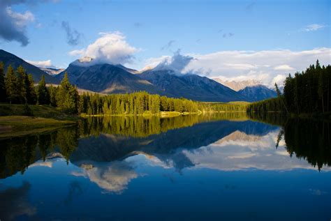 Two Jack Lake Banff National Park Alberta Canada 3872 × 2592